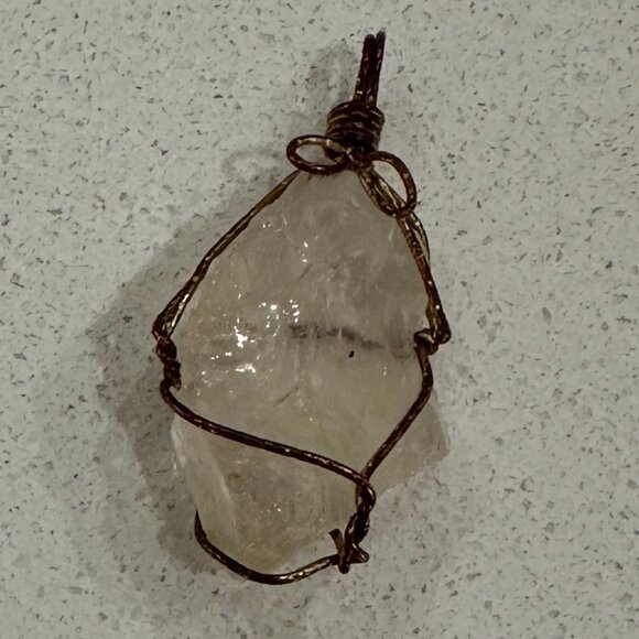 Artisan Vintage Wired Wrapped Clear Quartz Pendant - Picture 4 of 7